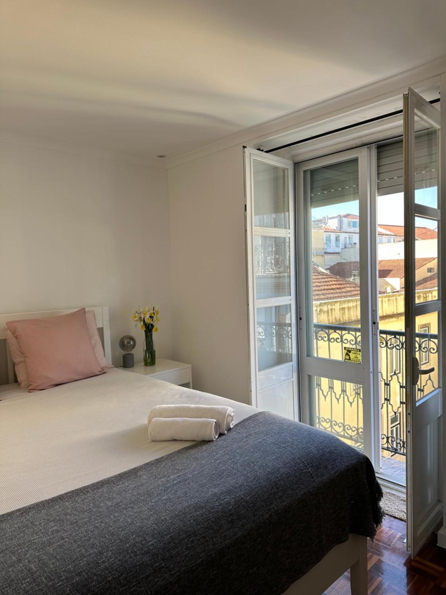 Quarto Com Wc Privativo Em Casa Partilhada Hospedagem domiciliar Lisboa