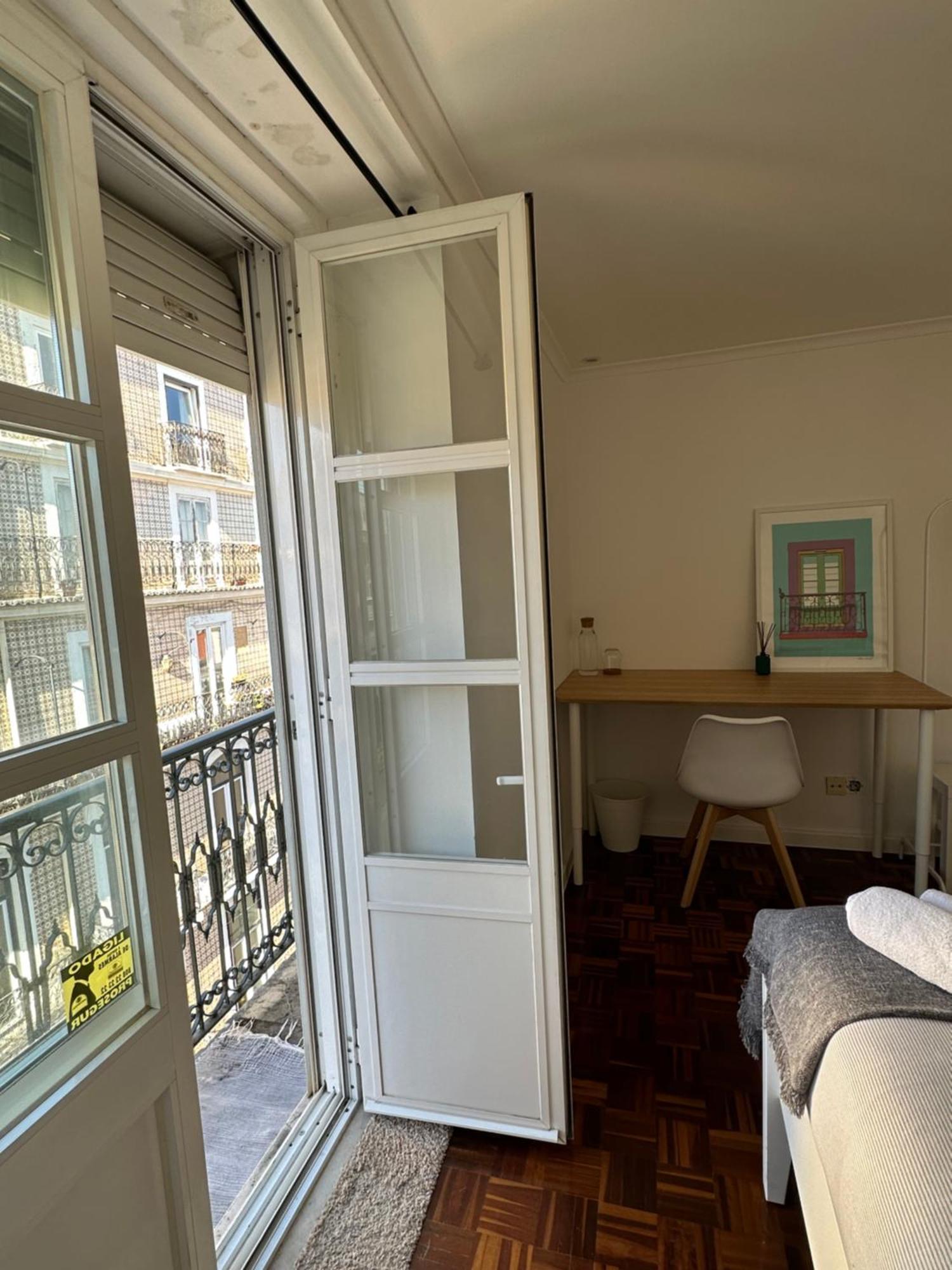 Hospedagem domiciliar Quarto Com Wc Privativo Em Casa Partilhada Lisboa